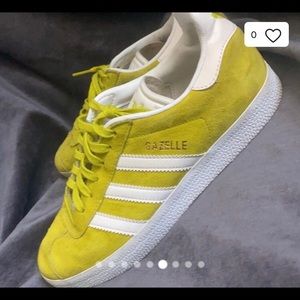 Rare Mens Adidas Gazelle sneakers